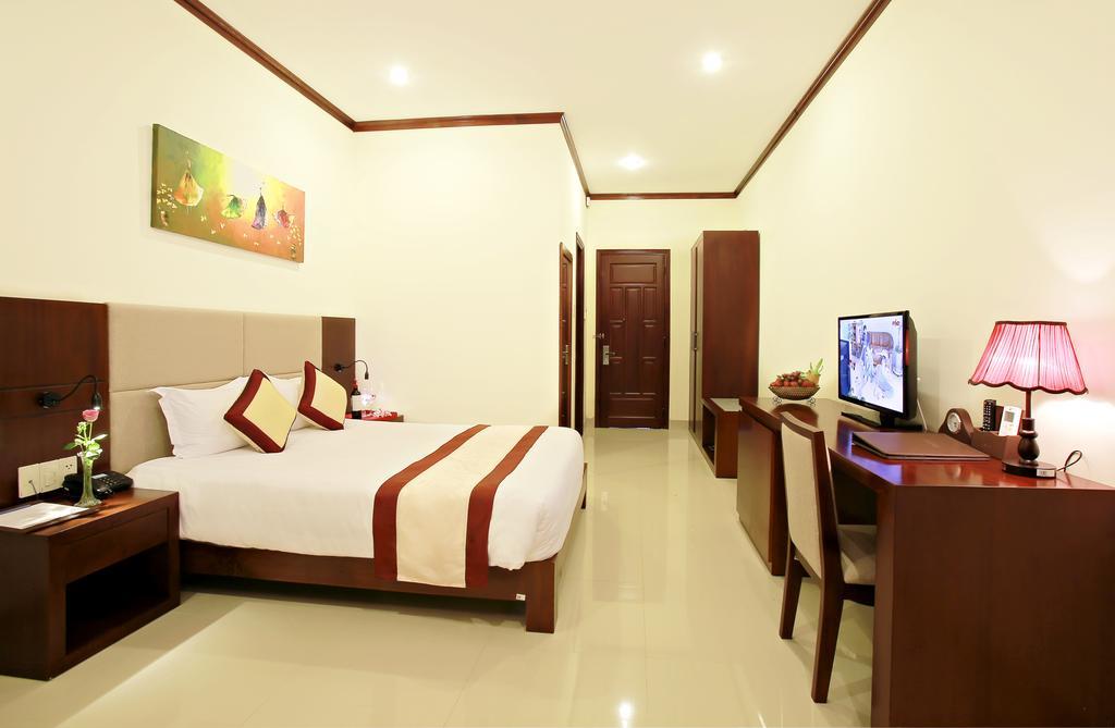 Ban Thach Riverside Hotel & Resort Tam Kỳ Room photo