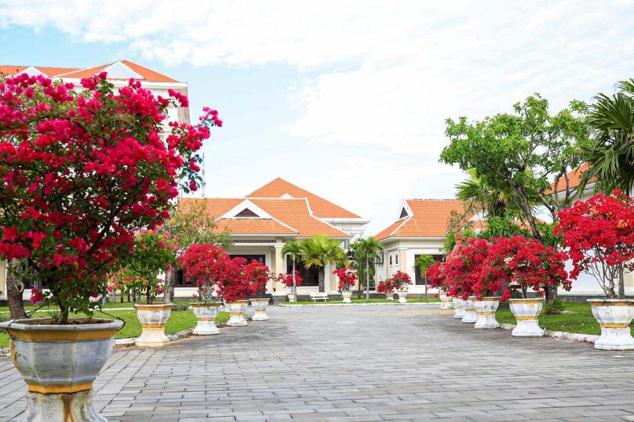 Ban Thach Riverside Hotel & Resort Tam Kỳ Exterior photo